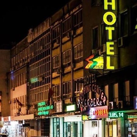 Hotel Kerber بودغوريتْسا المظهر الخارجي الصورة