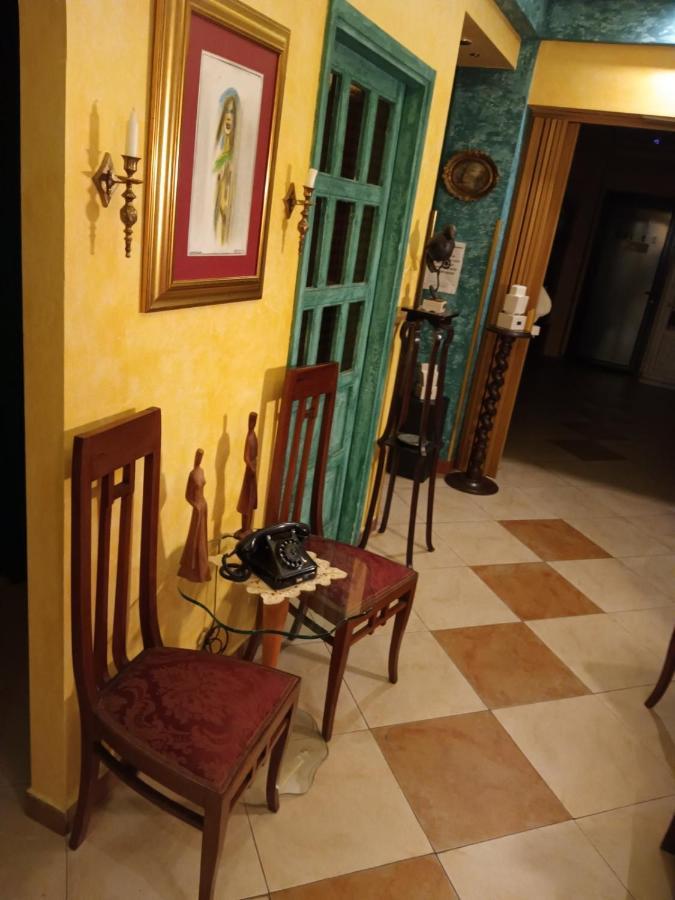Hotel Kerber بودغوريتْسا المظهر الخارجي الصورة